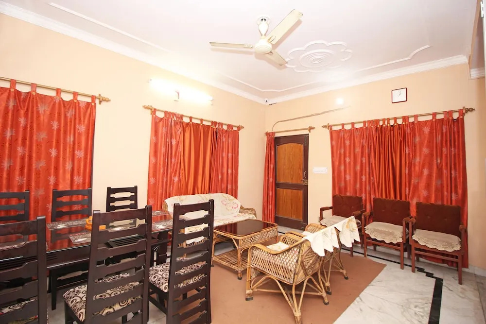 OYO 8963 Home Peaceful 3BHK Villa
