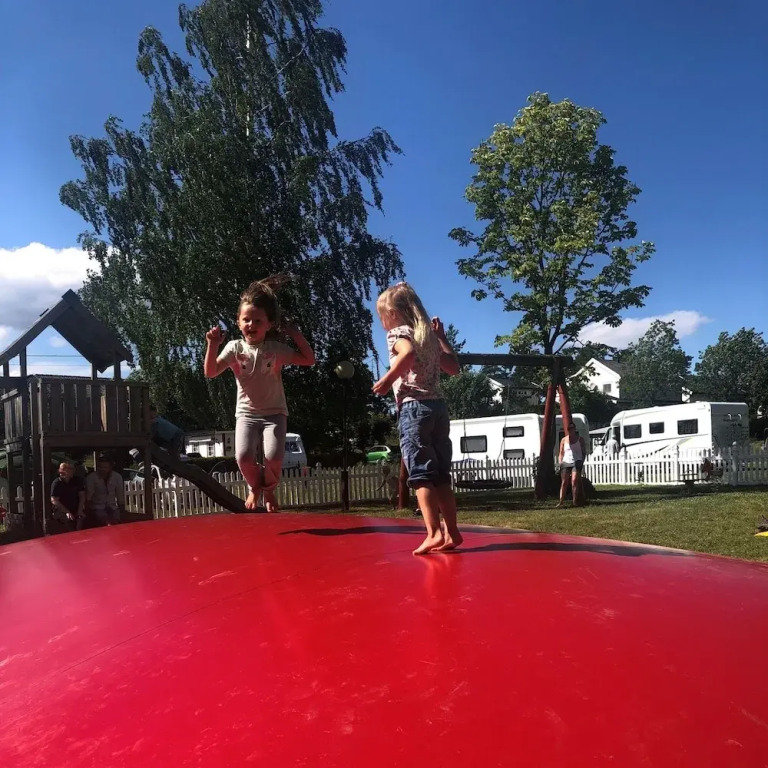 Utvika Gård & Camping