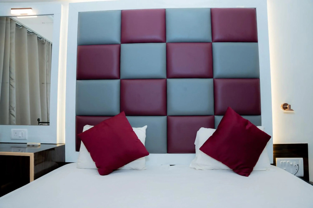 Hotel Woodland
