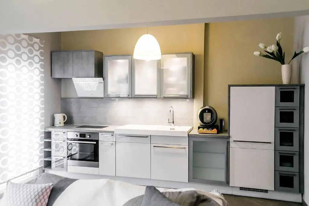 B12 new & modern seafront apartment
