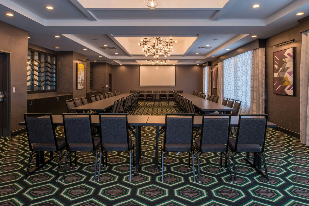 Hampton Inn & Suites Winston-Salem Downtown