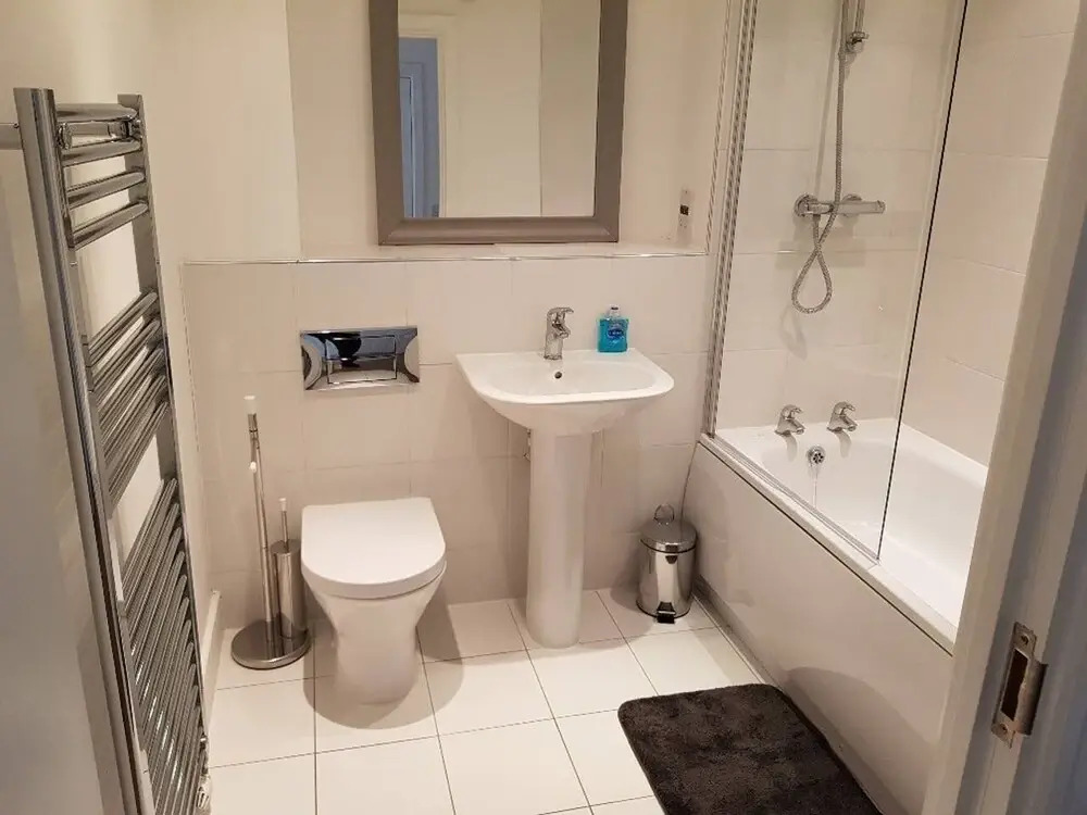 Elegant and Spacious 2 bedroom Apartment