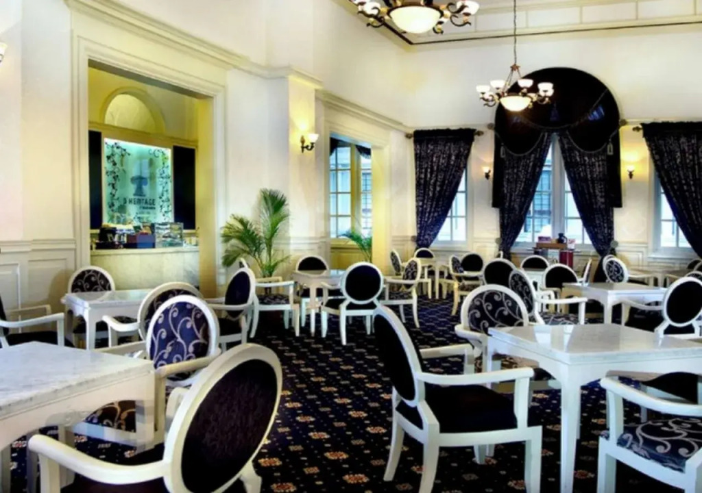 Grand City Hall Hotel & Serviced Residences