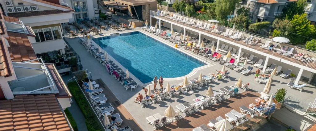 Aes Club Hotel