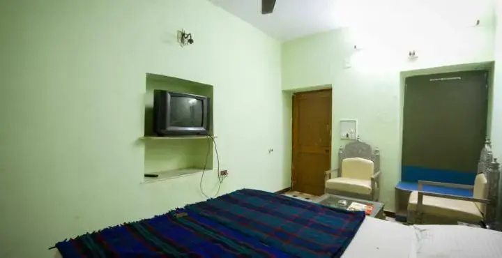 Hotel Vande Mataram