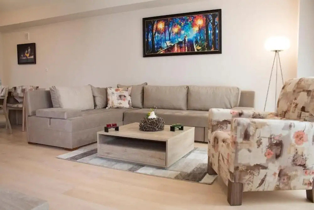 Capitоl Suites & Apartments