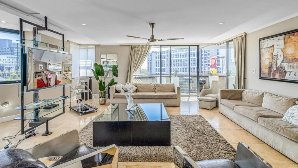 Luxury Penthouse In The Heart Of Sandton