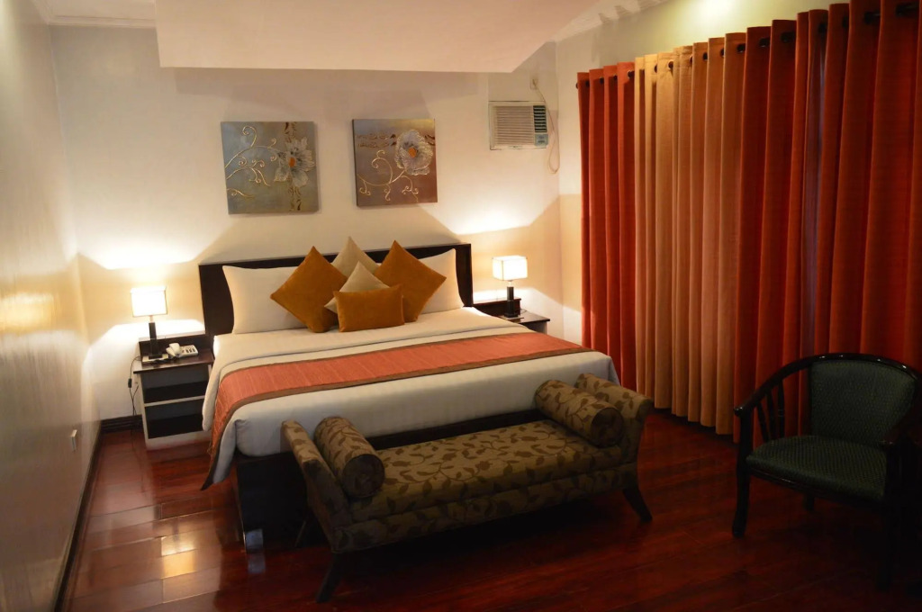 Subic Residencias