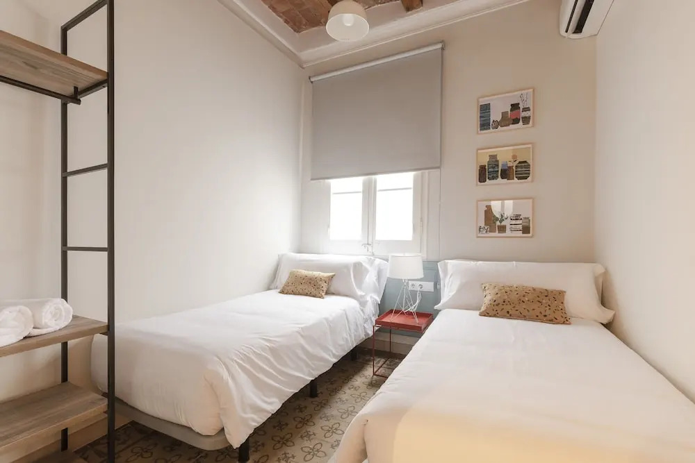 Aspasios Gracia Apartments
