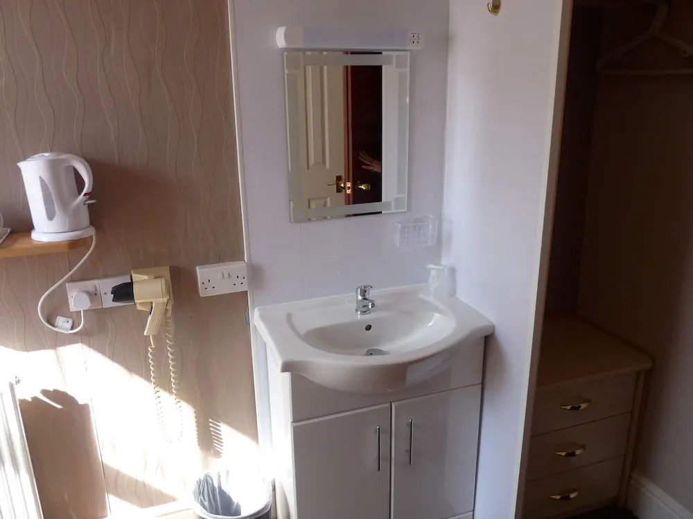 the cumbrian hotel