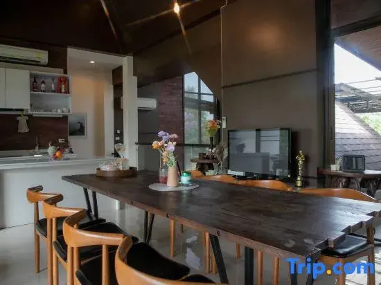 THAN Getaway Cottage: Private Lake, Pakchong, 2-8+