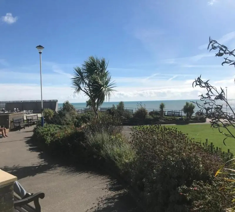 Carlton Court Hotel