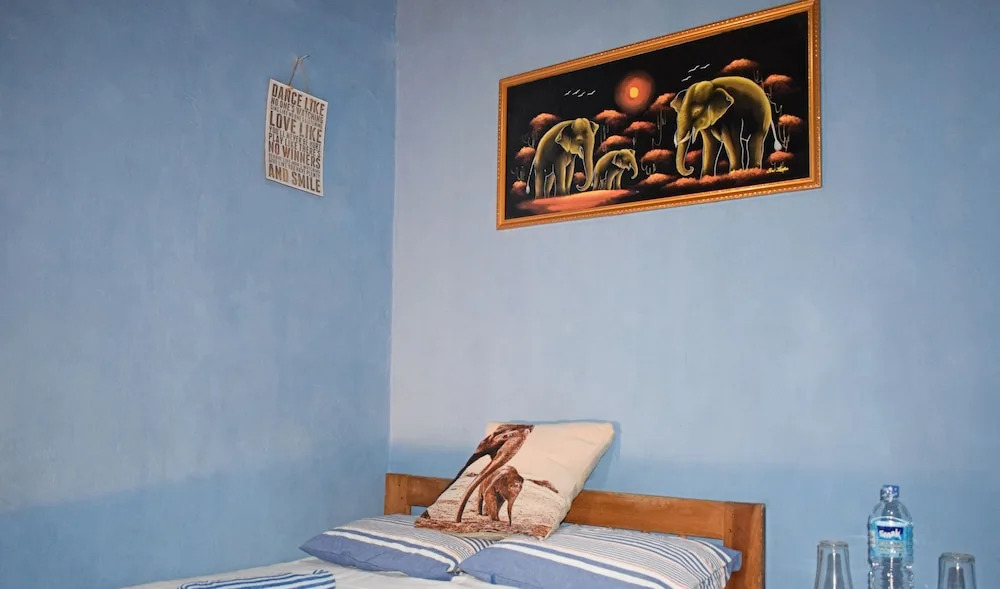 Elephant Lovers Inn