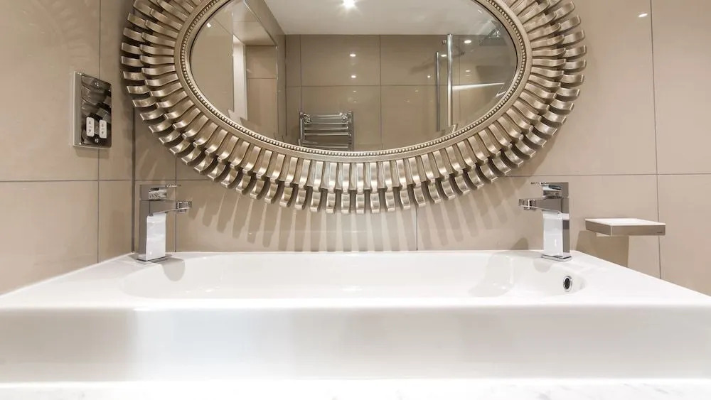 Rooms at number one
