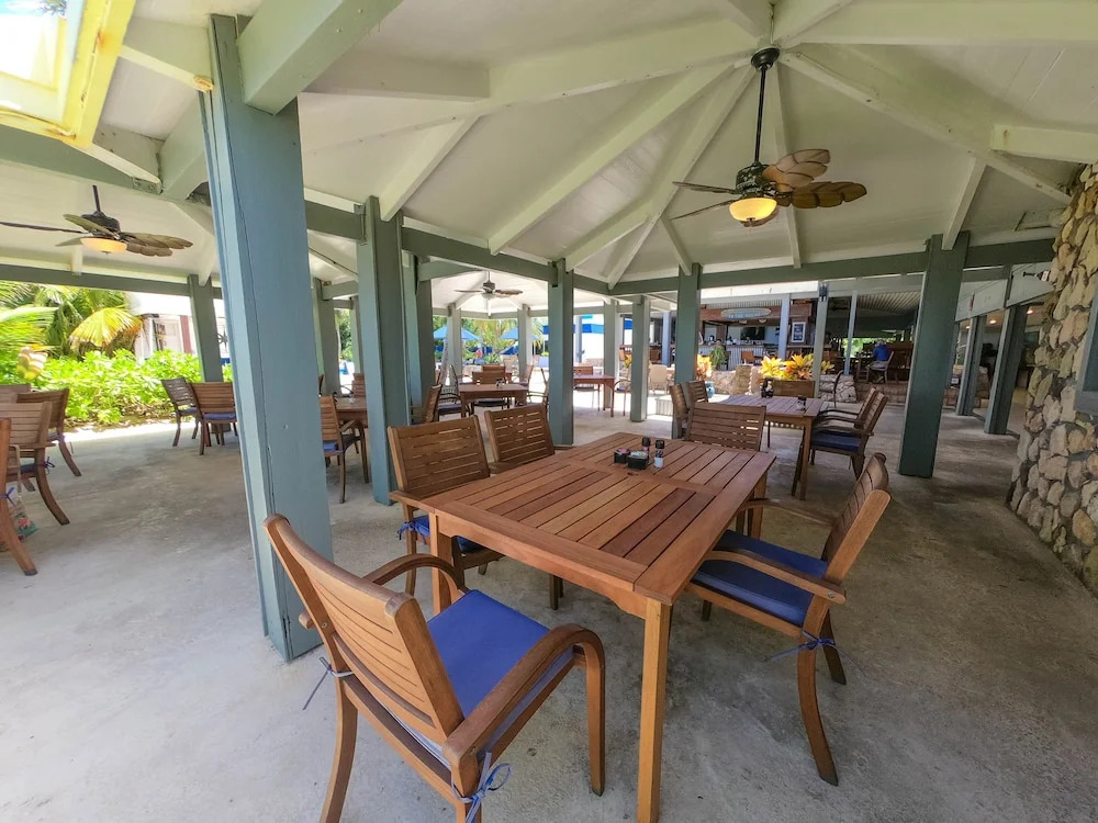 Palms Resort and Beach