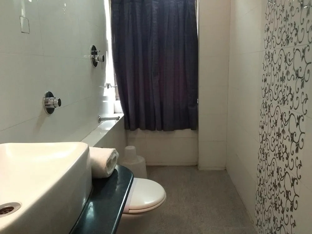 JK Rooms 127 Hotel Parashar Check In