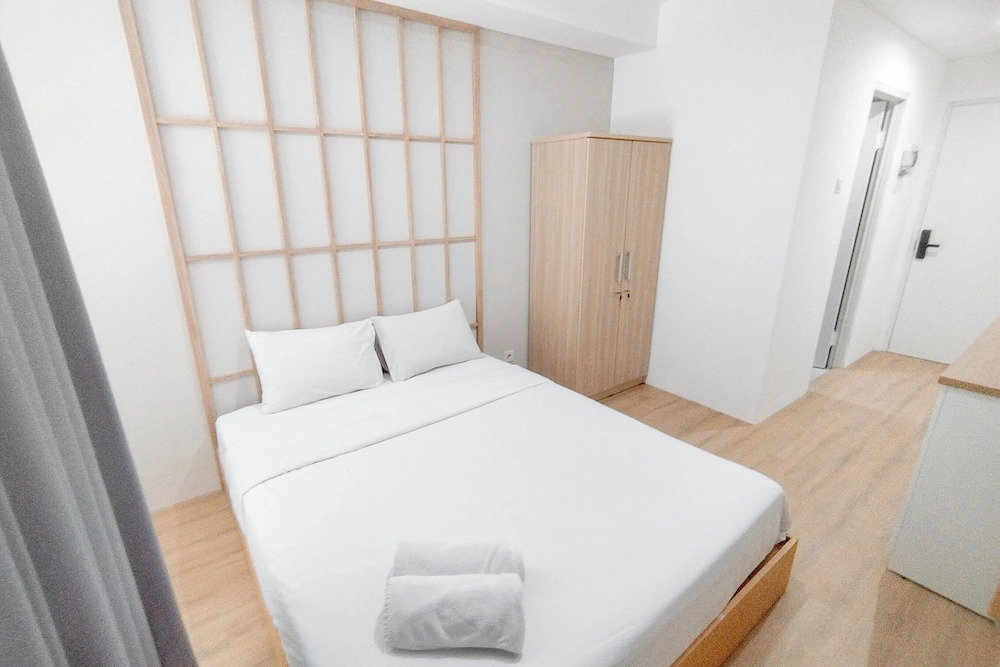 Japanese Style Studio At Kyo Society Apartment