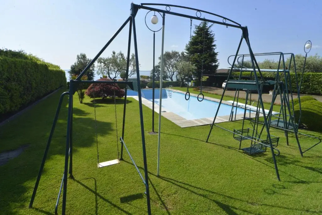 Holiday Garda Villa Dolcelago Lake Front