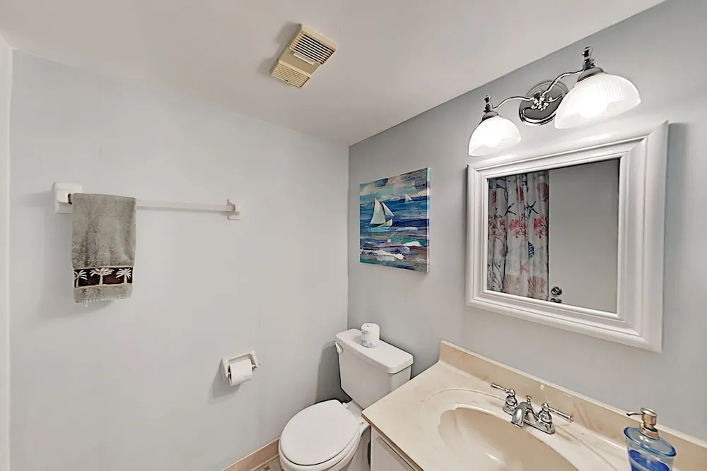 Modernized Oceanfront Beach 2 Bedroom Condo