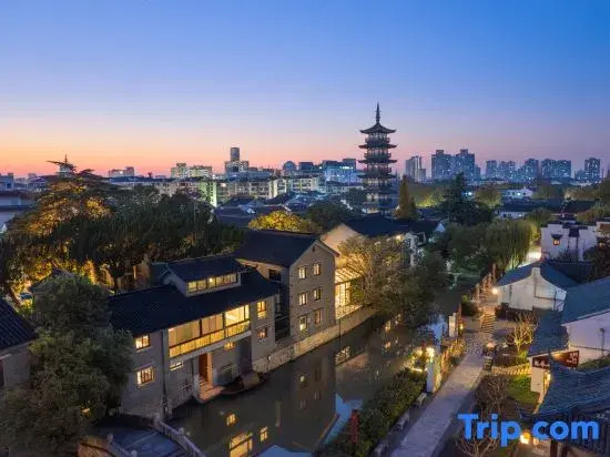Shanghai Jiading Villa Garden Hotel