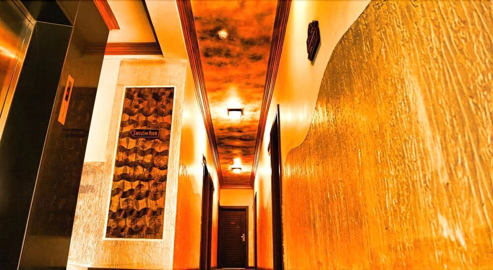 Ceylon City Hotel