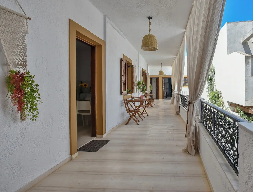 Renia Studios - Pool & Beach in 150m - Agia Pelagia