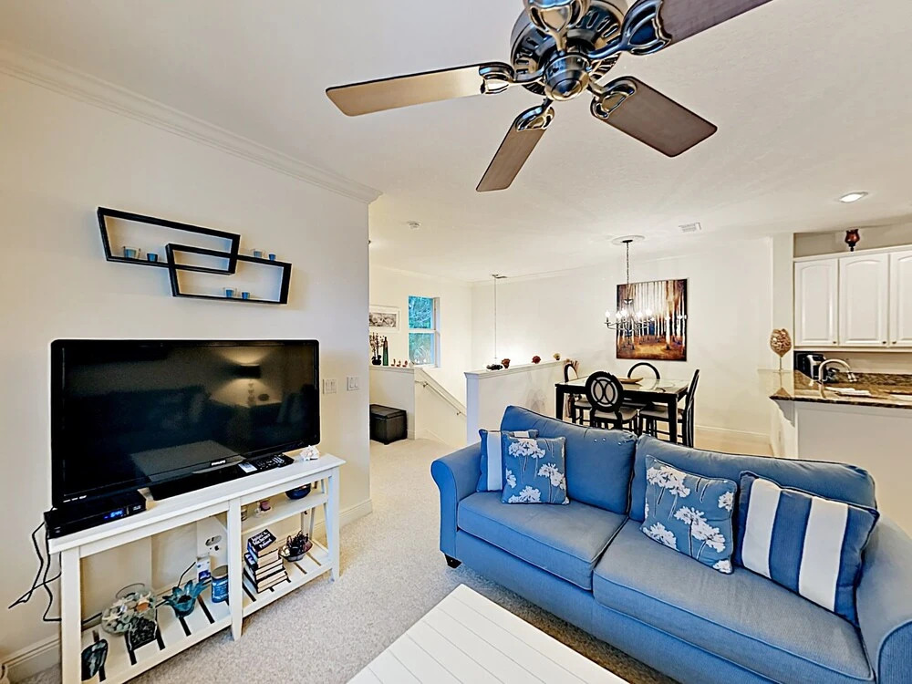 New Listing! Townhome W/ Pools & Balcony, By Beach 2 Bedroom Townhouse