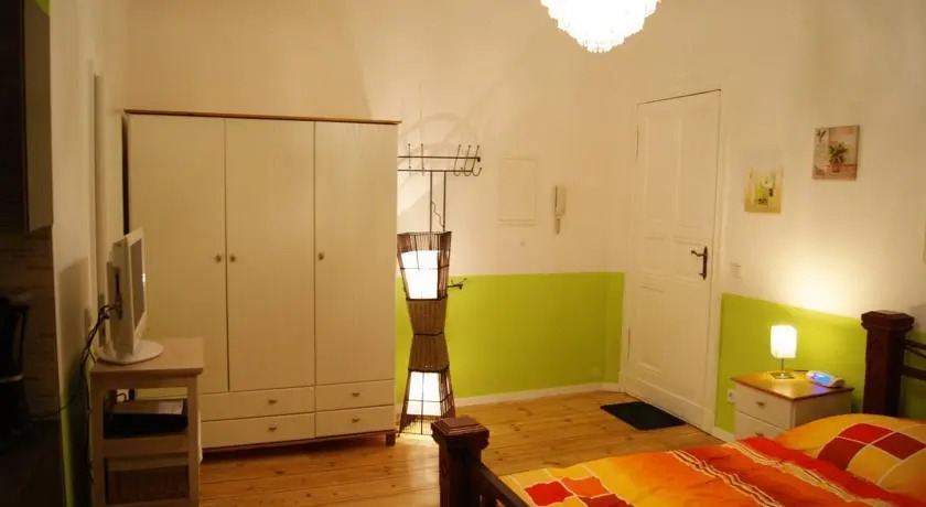 Apartment House Simon-Dach
