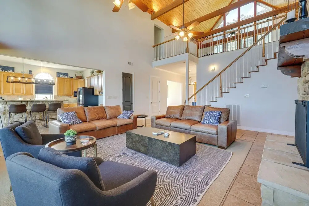Scenic Canyon Lake Vacation Home Near Boat Ramp!