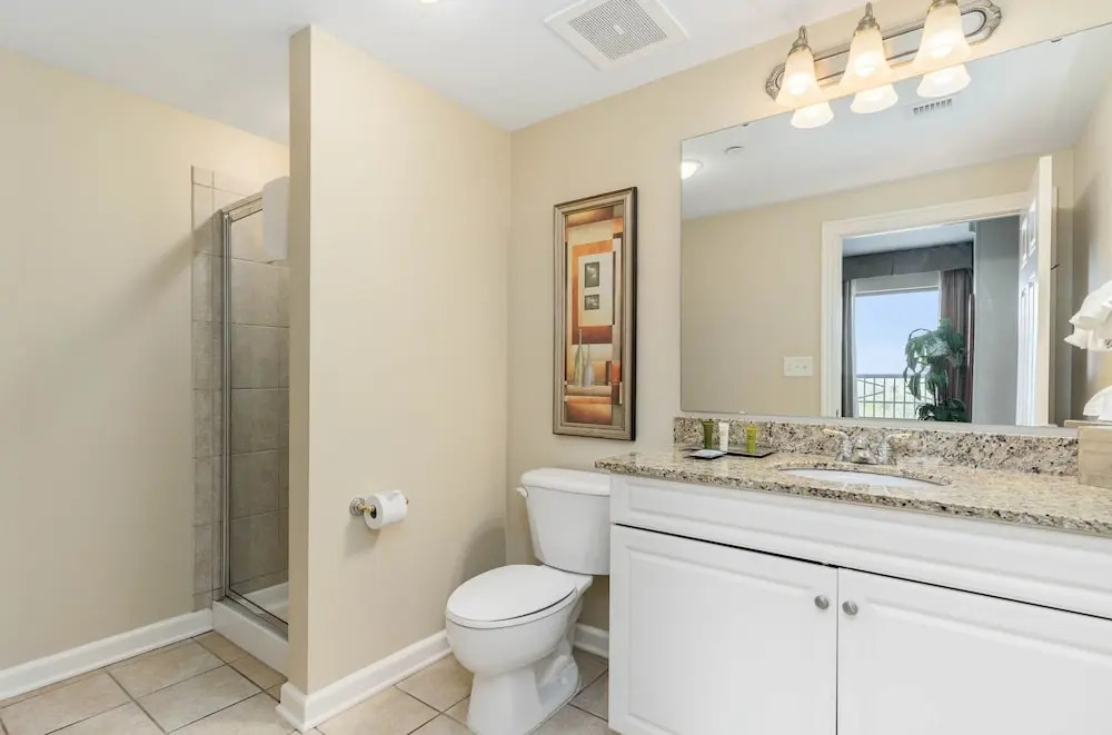 Ocean View 3 Bedroom Unit #1607 Royale Palms 3 Condo
