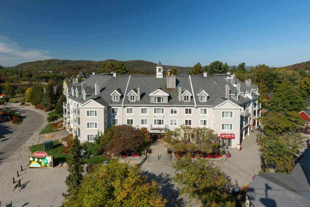 Holiday Inn Express & Suites Tremblant by IHG