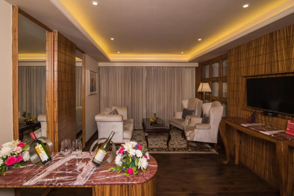 Shakun Hotels And Resorts