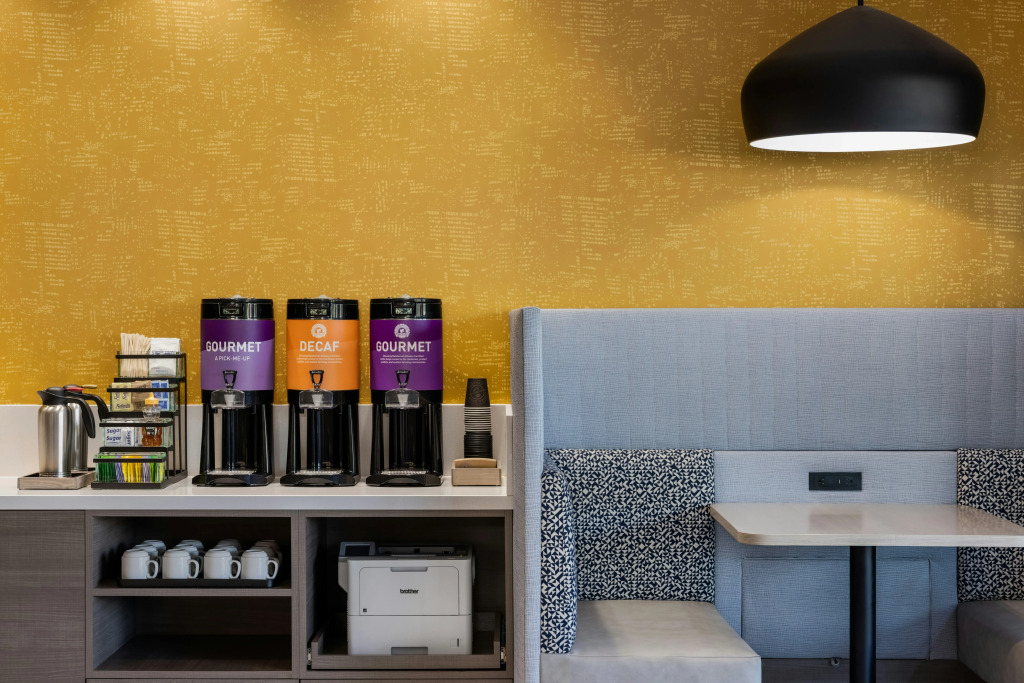 Home2 Suites By Hilton Altoona Des Moines