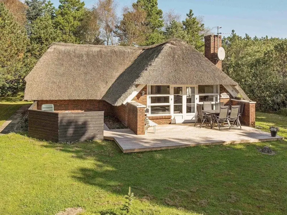 Tranquil Holiday Home in Nørre Nebel near Sea