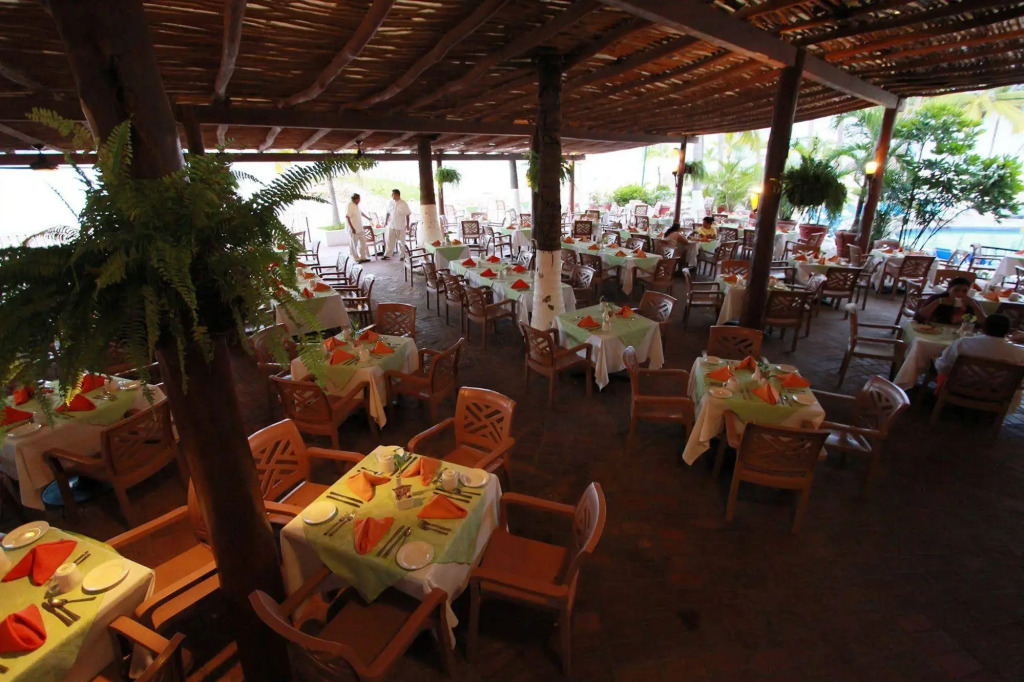 Bellamar Ocean Front Suites