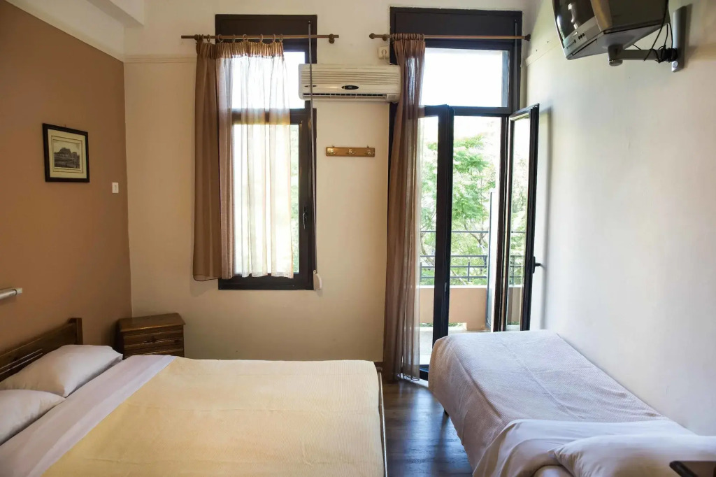 Tempi Hotel