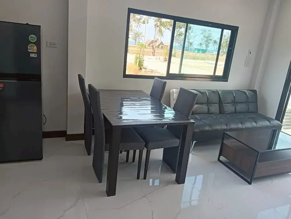 A&B Beach Villa at VK