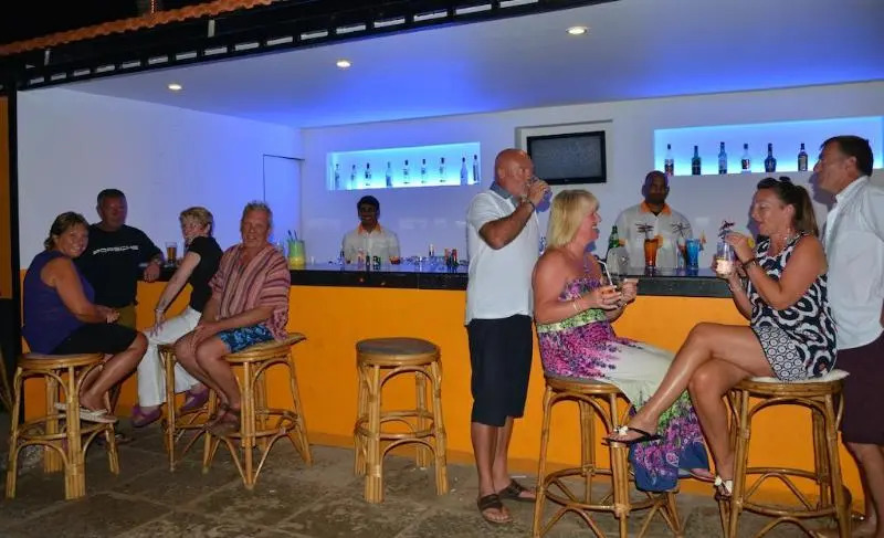 Silver Sands Sunshine - Angaara