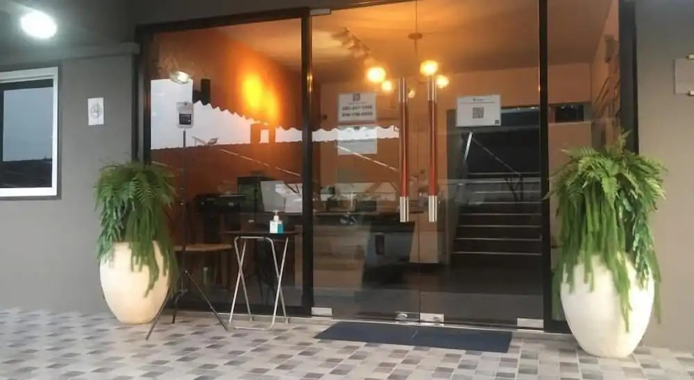 Capital O 75406 Hotel M Rojana