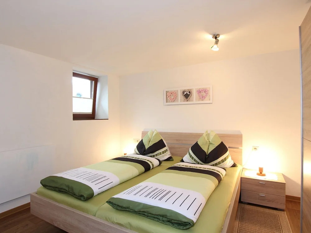 Apartment in Stuhlfelden near Ski Lift