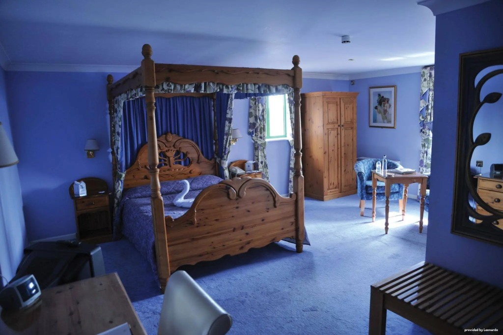 Best Western Plus Bentley Hotel