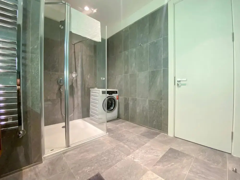 Modern Residence w Balcony 5 min to Istinye Mall