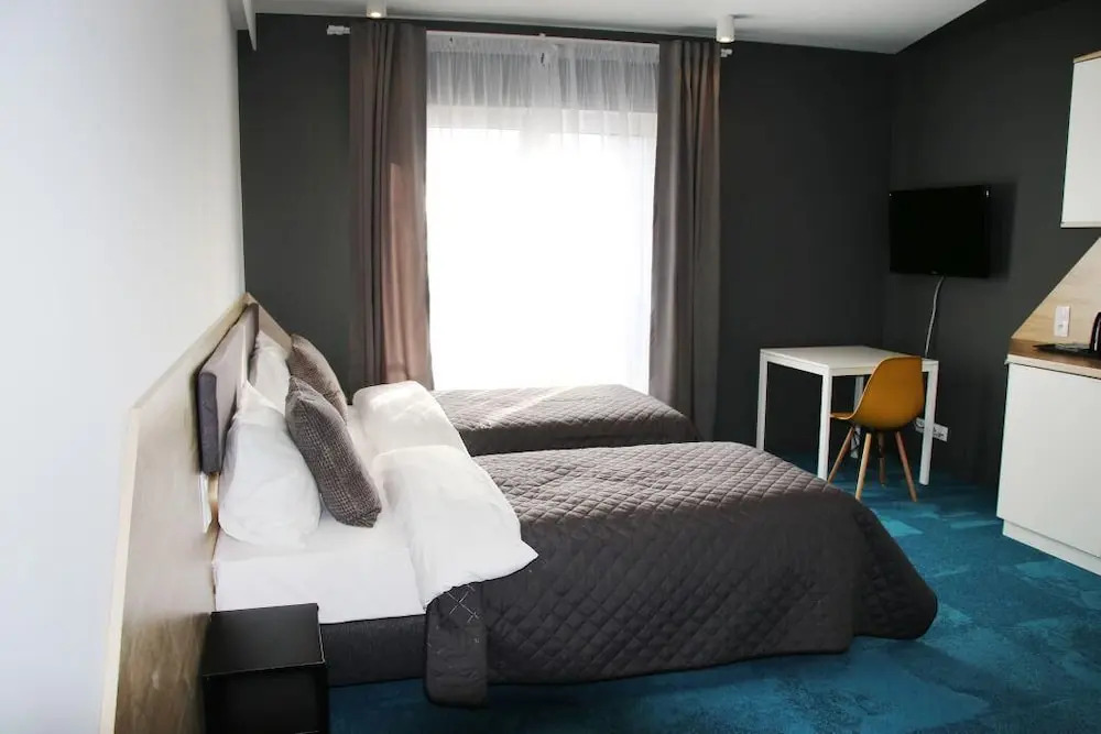 Lemon Plaza Hotel