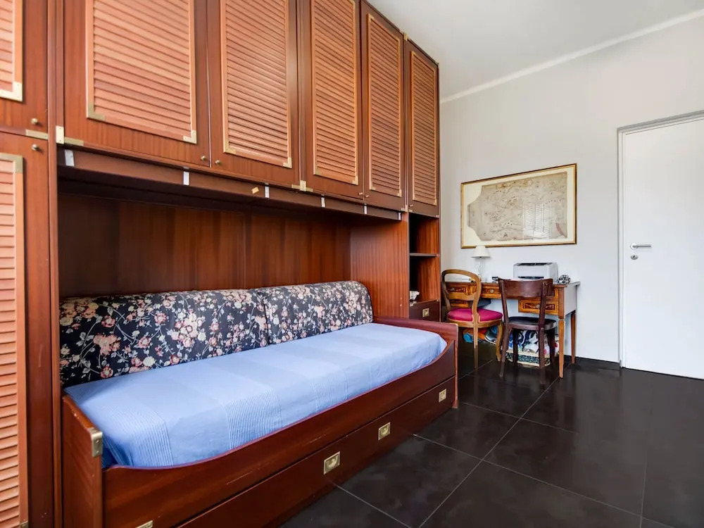 Scenic Holiday Home in Cipressa Near Town Centre