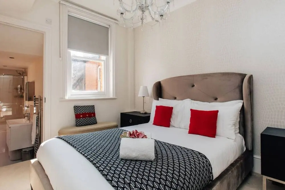 Central Hidden Gem - From 125 Per Night