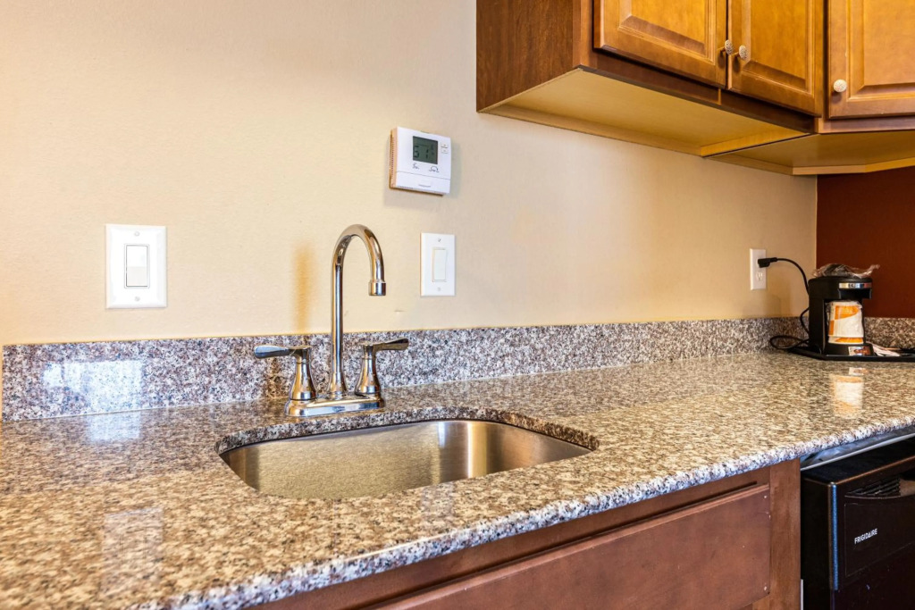 Comfort Suites Lake Worth
