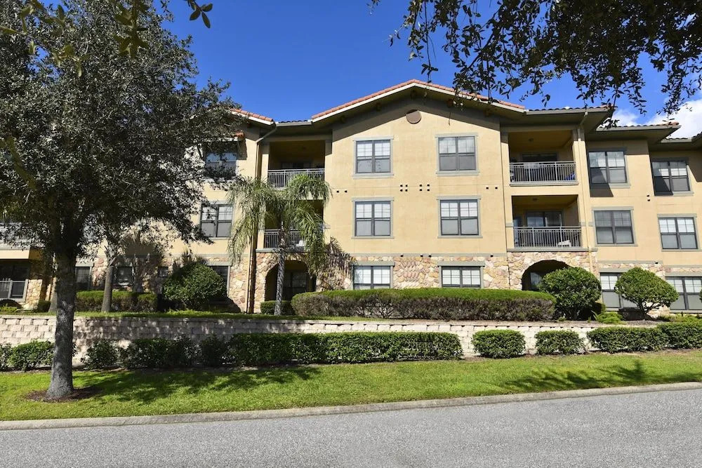 Bella Piazza Resort-Two Bedroom Condo - 907/923 FEM