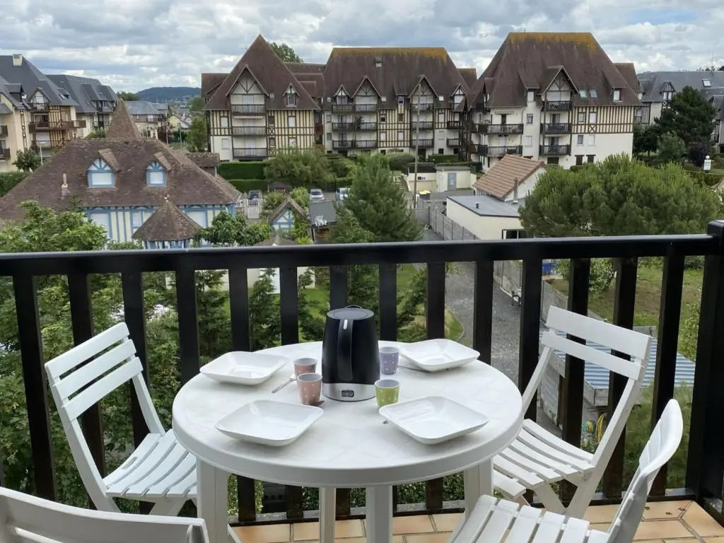 Appartement Cabourg, 2 pièces, 4 personnes - FR-1-487-198
