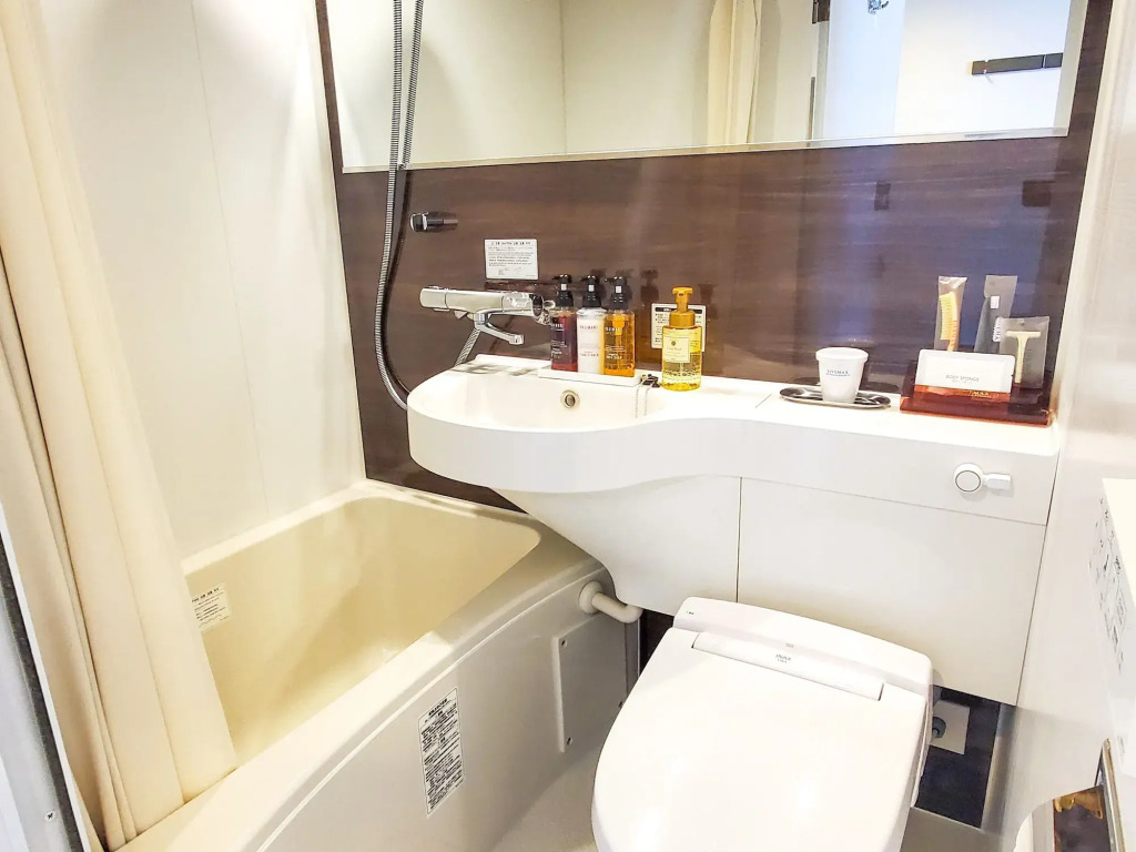 HOTEL LiVEMAX Yokohama Stadium Mae