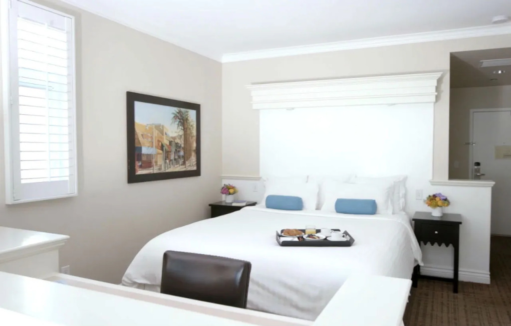 Beach House Hotel at Hermosa Beach